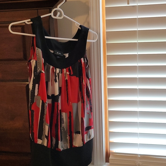 Top - Picture 3 of 3